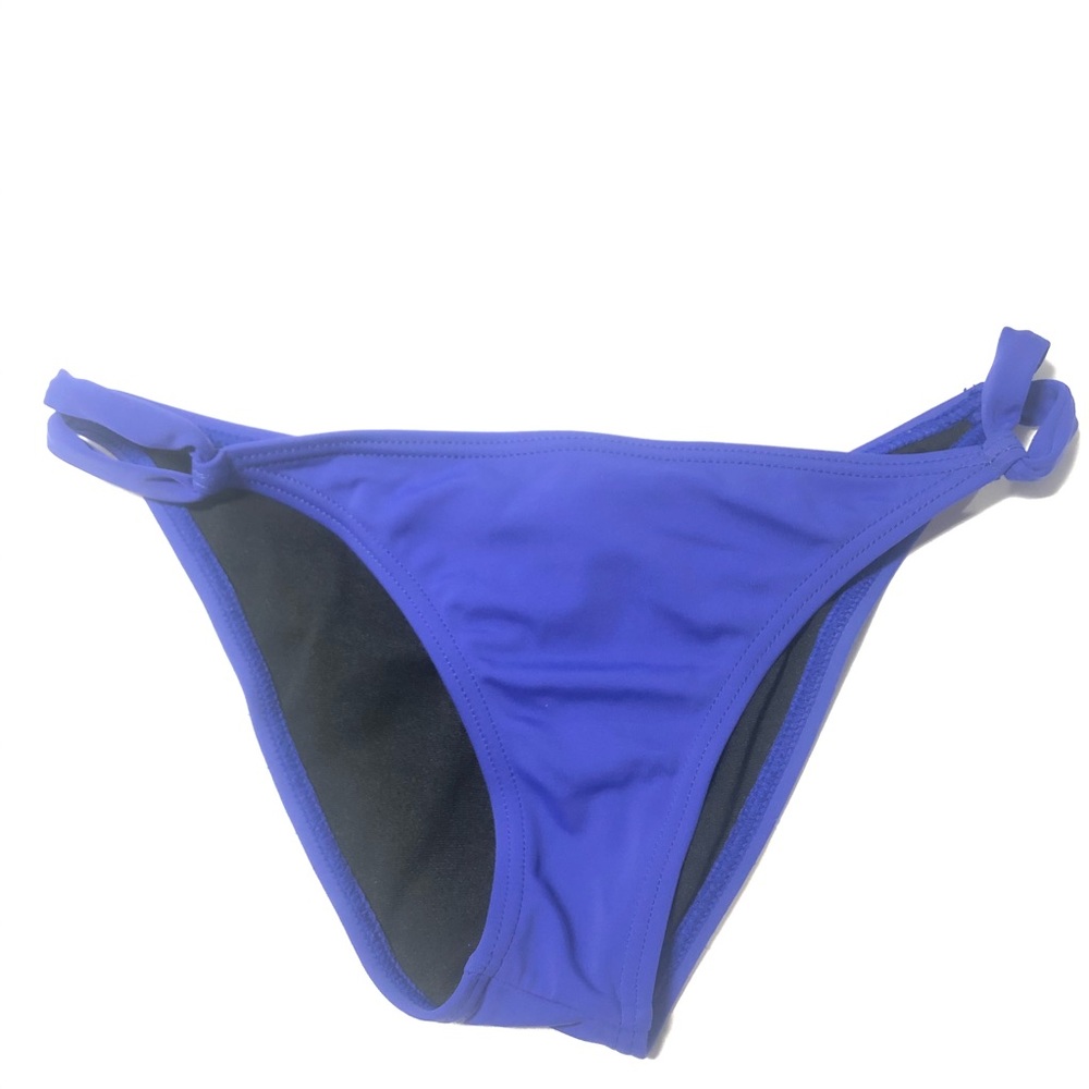 Bikini Bottoms with Cinched Back